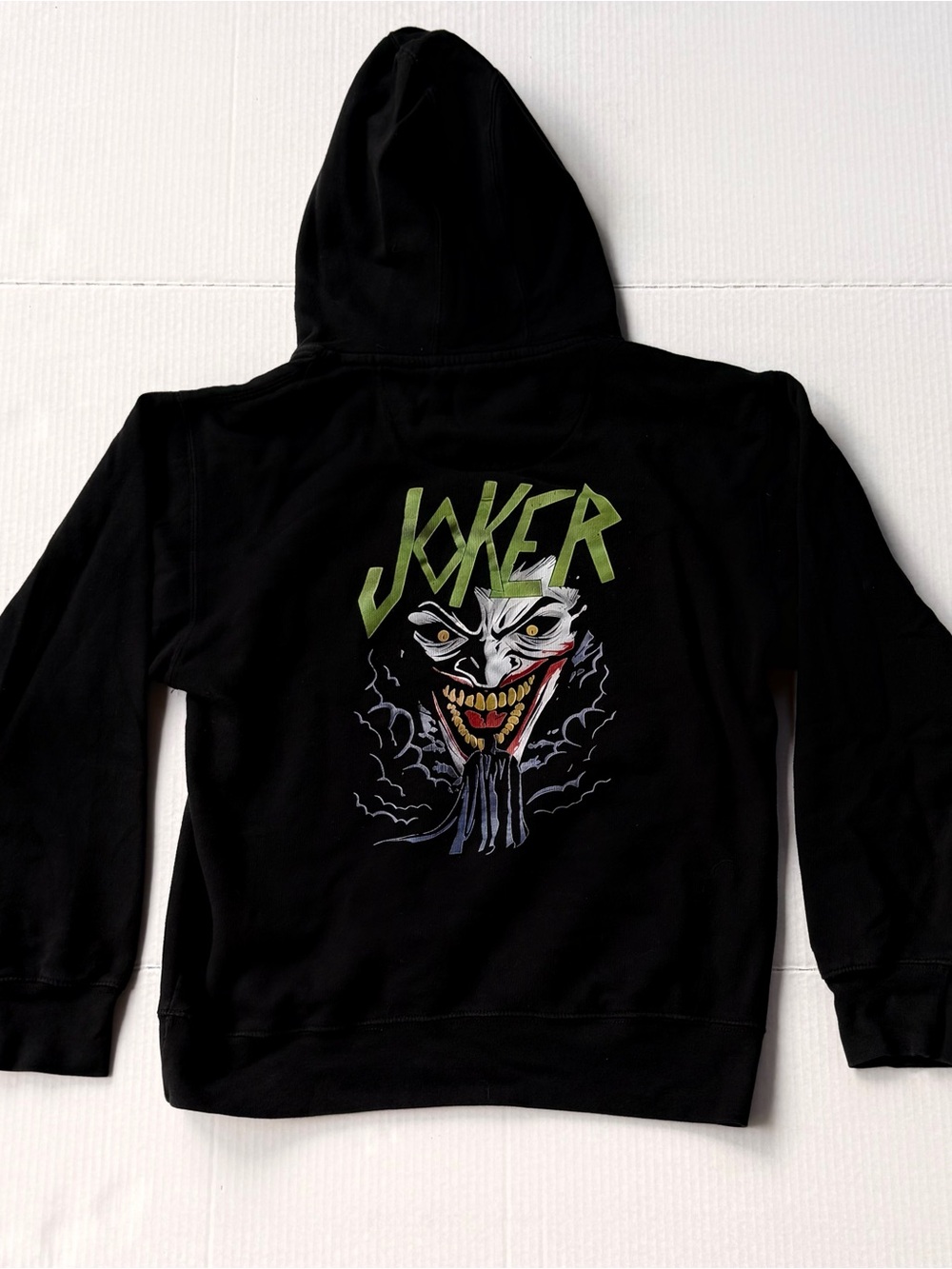 Black Hoodie - Graphic Print of The Joker (DC Comics) kids Sz M